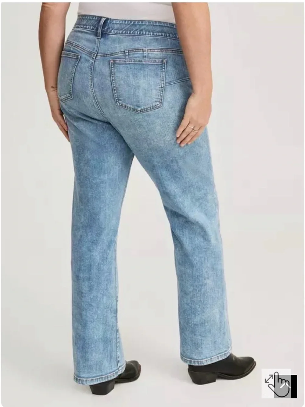Torrid size 14S Bombshell Straight High-Rise Jean- Valencia
